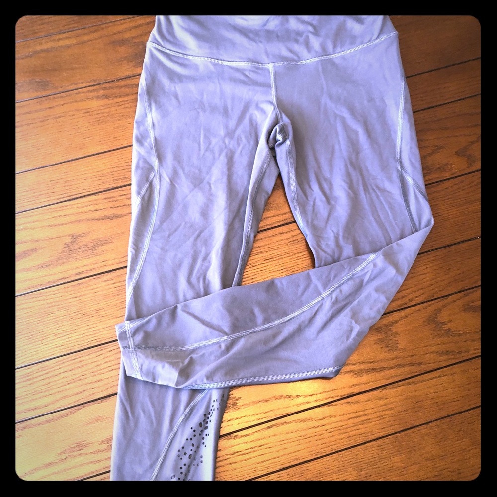 ❌SOLD❌ Medium Victoria Sport Leggings